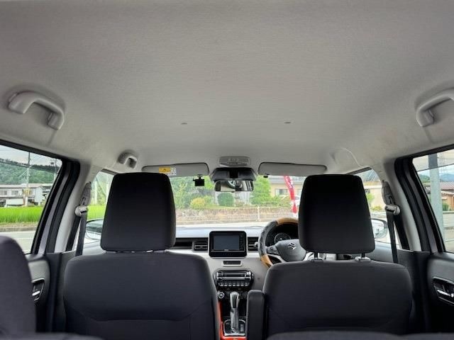 Suzuki Ignis Silver 2018 image 4