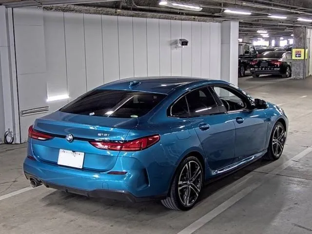 BMW 218i Gran Coupe M Sport Blue 2021 image 2
