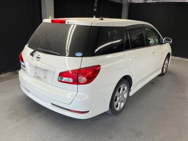 Nissan Wingroad White 2015 image 5
