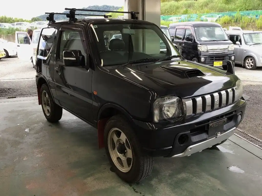 Suzuki Jimny Black 2010 image 2