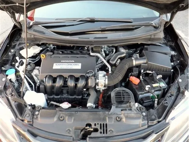 Honda Jade Black Hybrid RS Black H Sensing 2020 image 7