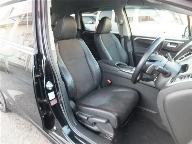 Honda Jade Black Hybrid RS Black H Sensing 2020 image 8
