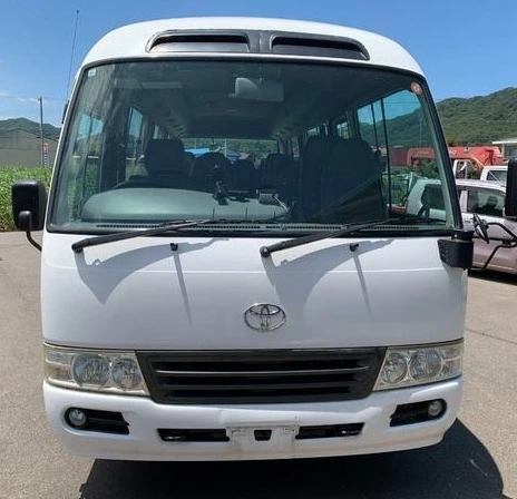 Toyota Coaster White 2012 image 3