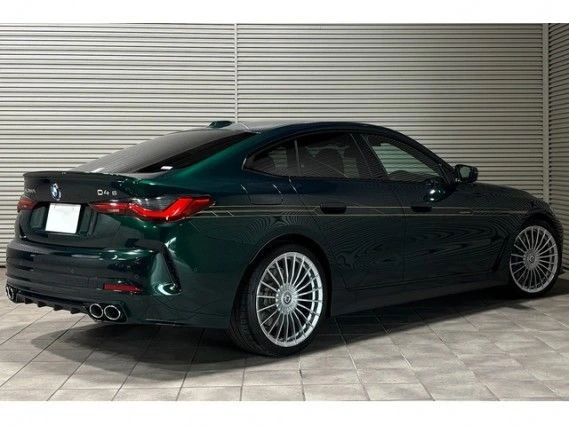 BMW D4 S Gran Coupe Allrad Green 2023 image 2
