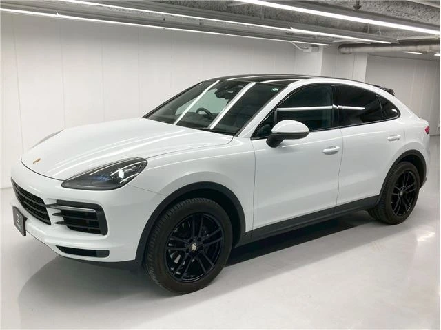 Porsche Cayenne Coupe White 2021 image 3