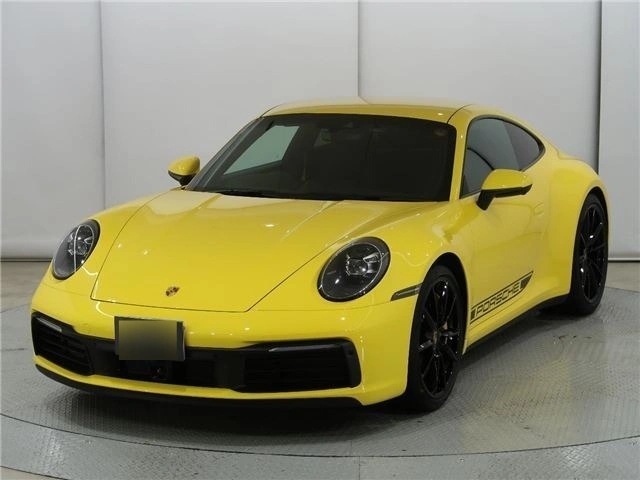 Porsche 911 Carrera 4S Yellow 2020 image 6