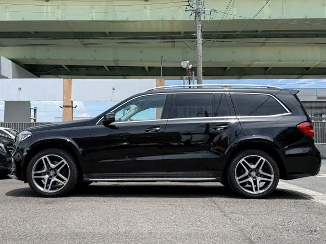 MERCEDES-BENZ GLS Black 2016 image 6