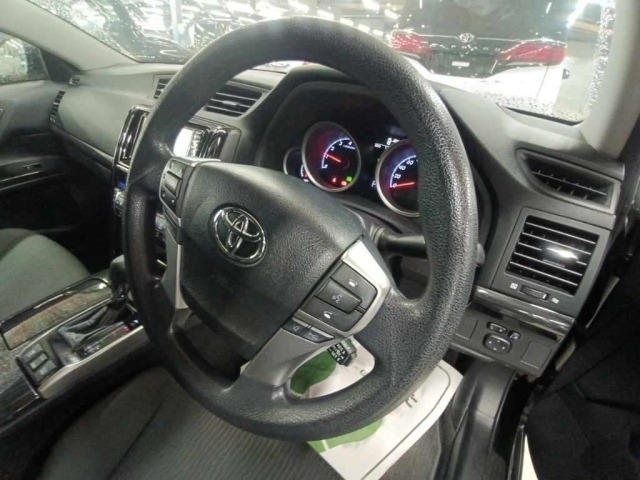 TOYOTA MARK X Black 2016 image 5