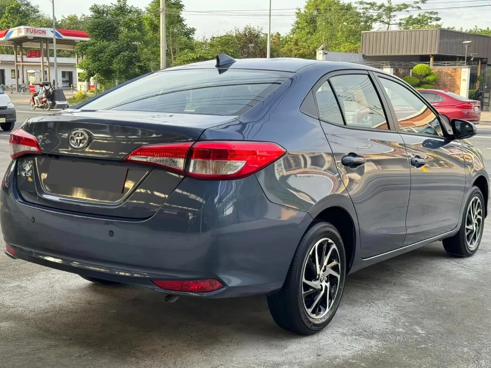2027 TOYOTA VIOS SEDAN XLE 1.3 2WD CVT Blue image 10
