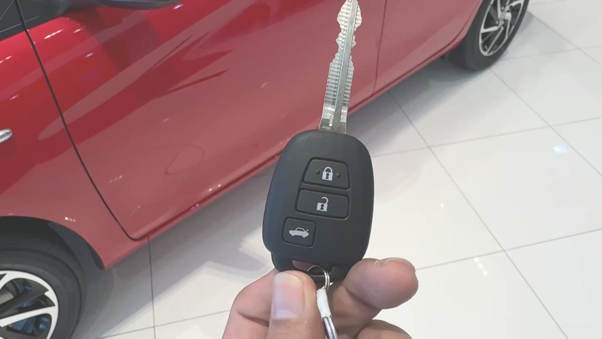 2027 TOYOTA VIOS SEDAN XLE 1.3 2WD CVT Red image 18