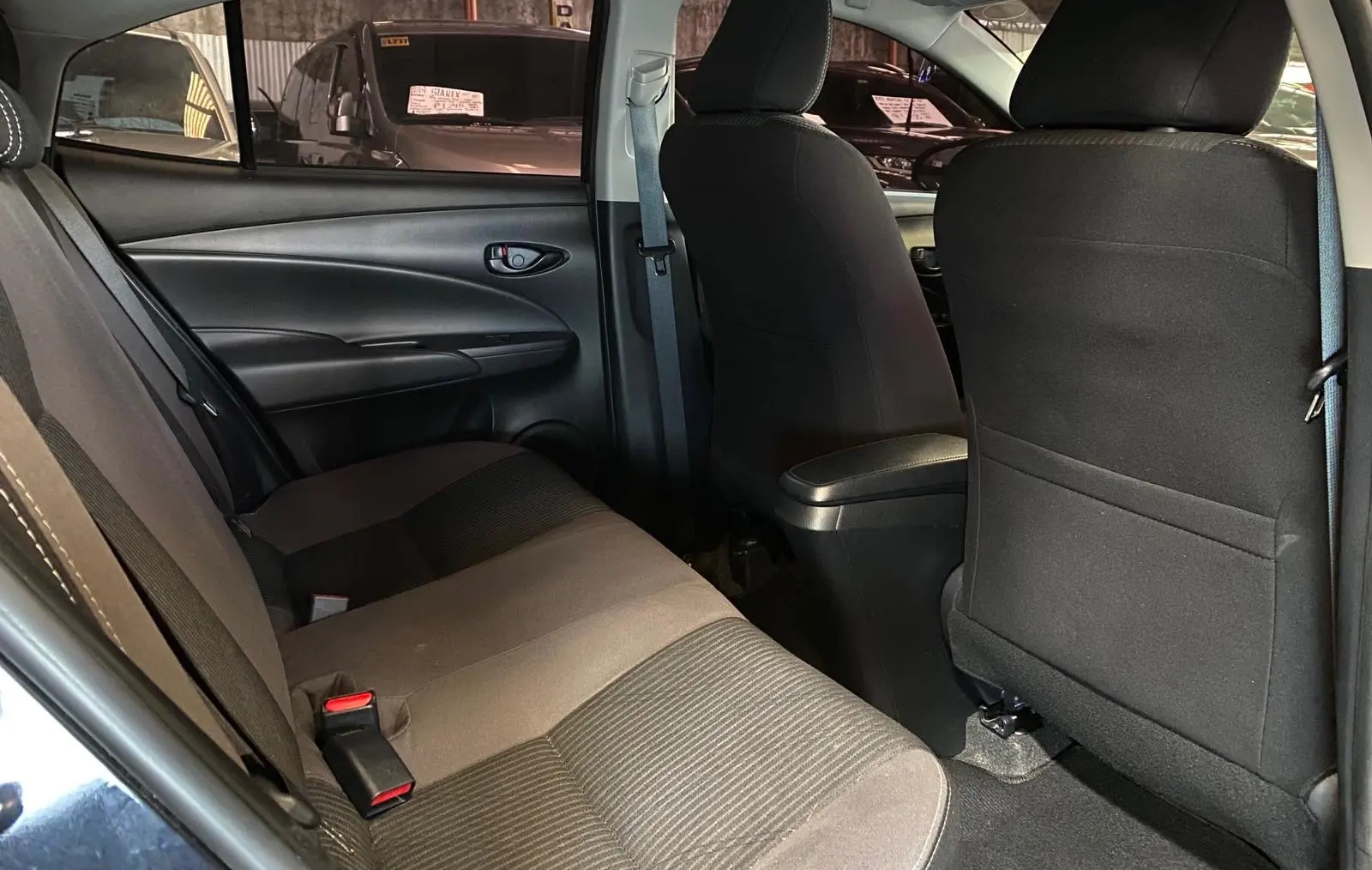 2027 TOYOTA VIOS SEDAN XLE 1.3 2WD CVT Black image 12