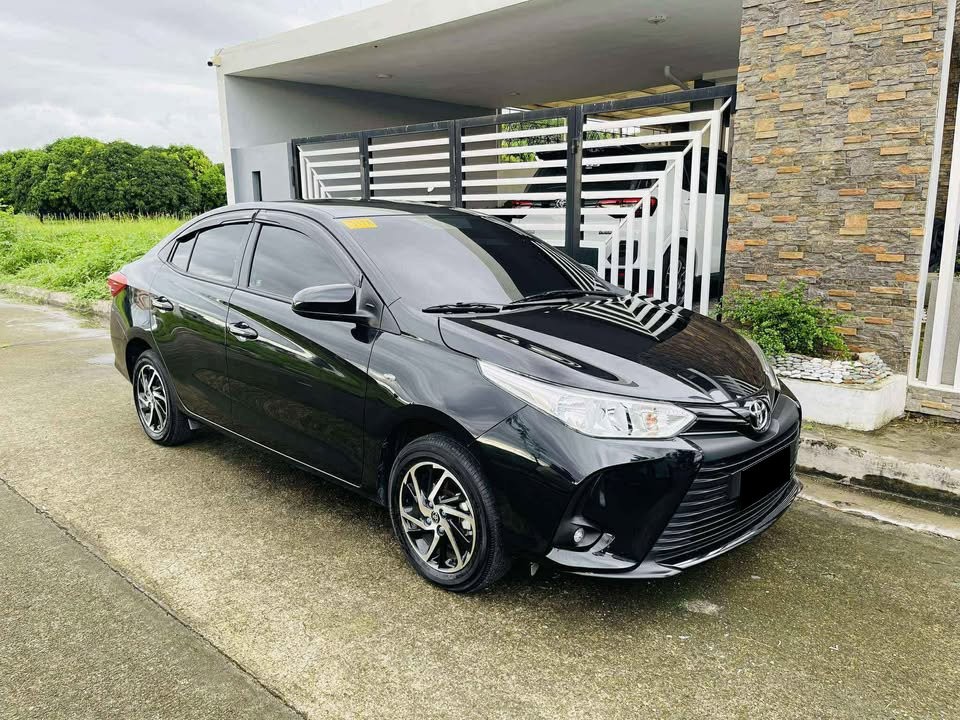 2027 TOYOTA VIOS SEDAN XLE 1.3 2WD CVT Black (A-663) image 5