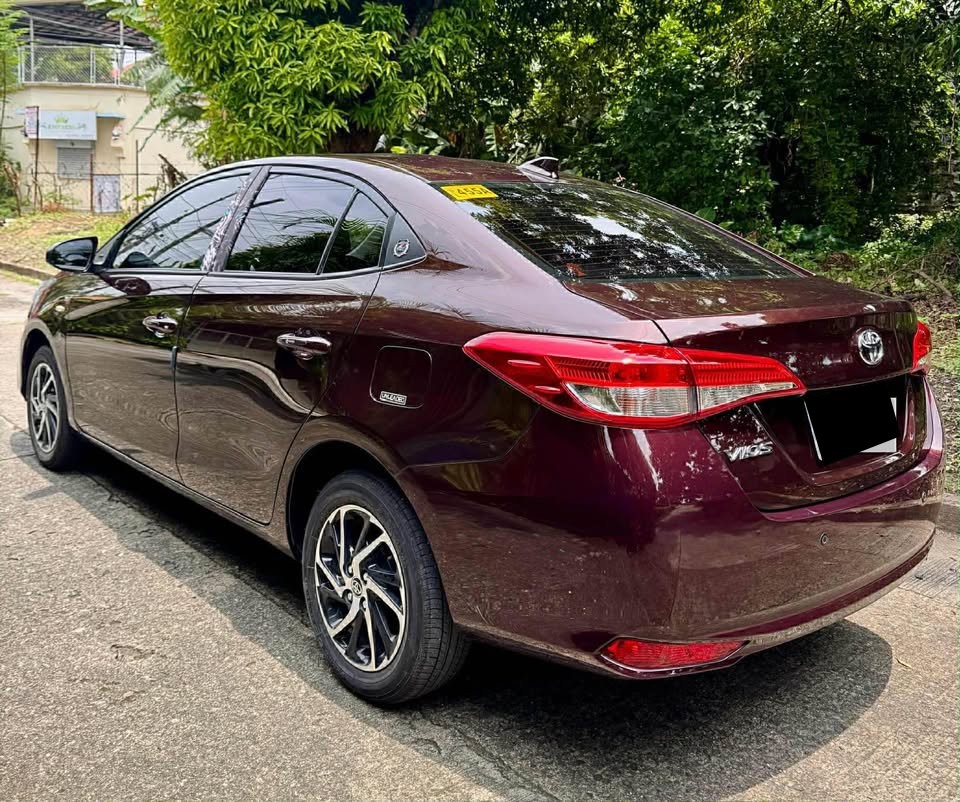 2027 TOYOTA VIOS SEDAN XLE 1.3 2WD CVT Red (A-665) image 3