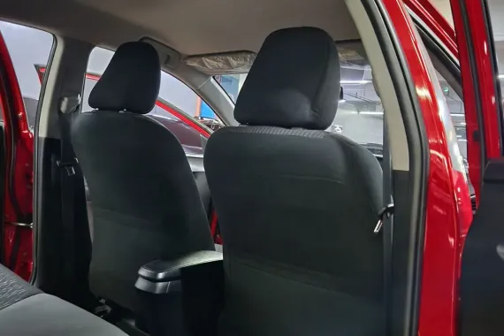 2027 TOYOTA VIOS SEDAN XLE 1.3 2WD CVT Red (A-681) image 14