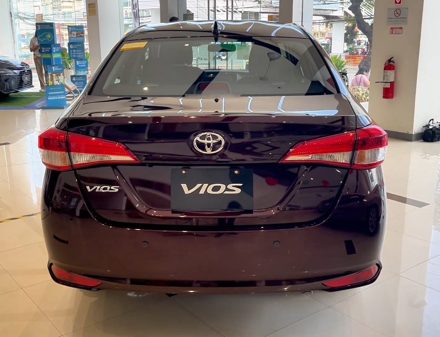 2027 TOYOTA VIOS SEDAN XLE 1.3 2WD CVT Red (Z-1091) image 3