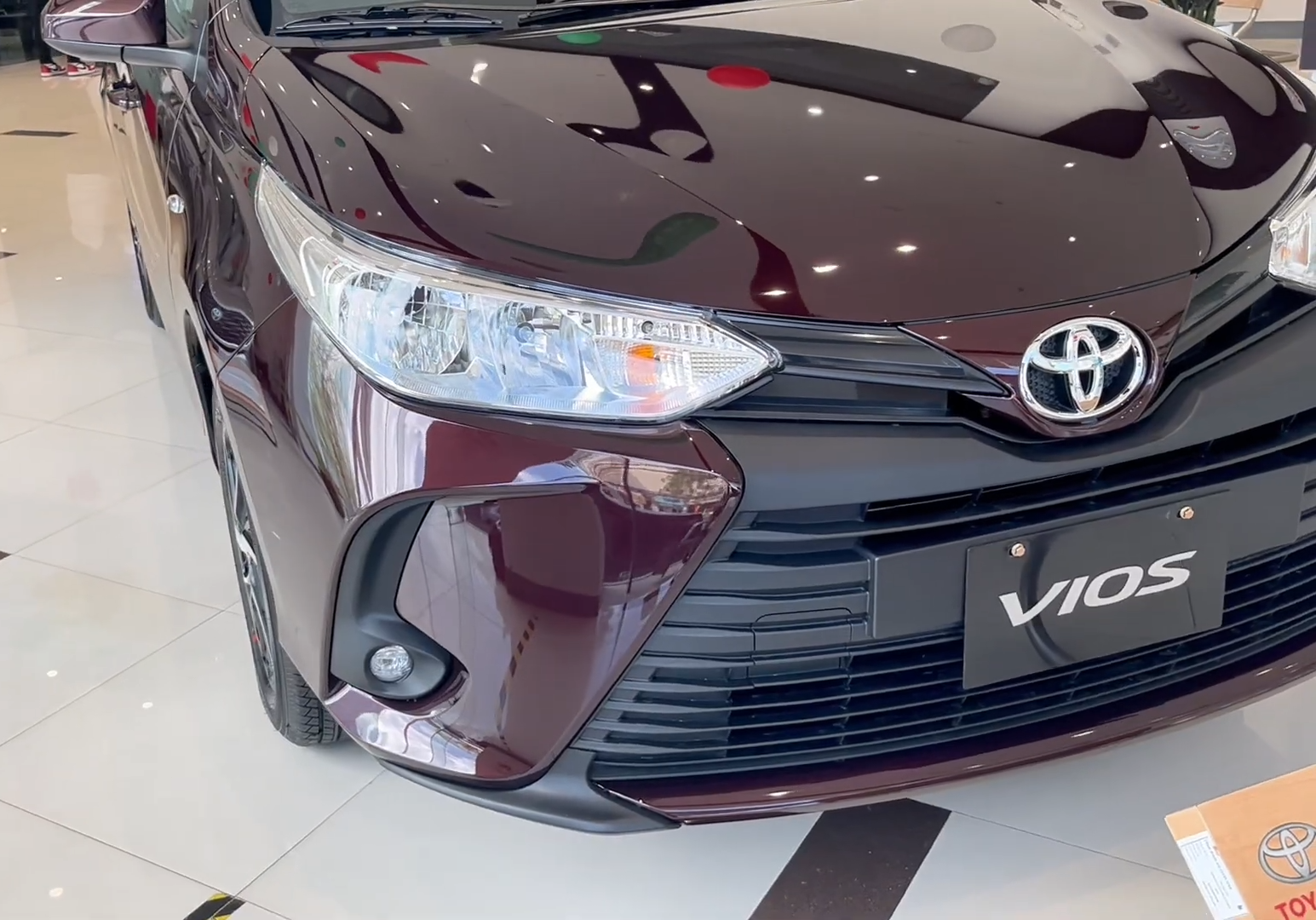 2027 TOYOTA VIOS SEDAN XLE 1.3 2WD CVT Red (Z-1091) image 6