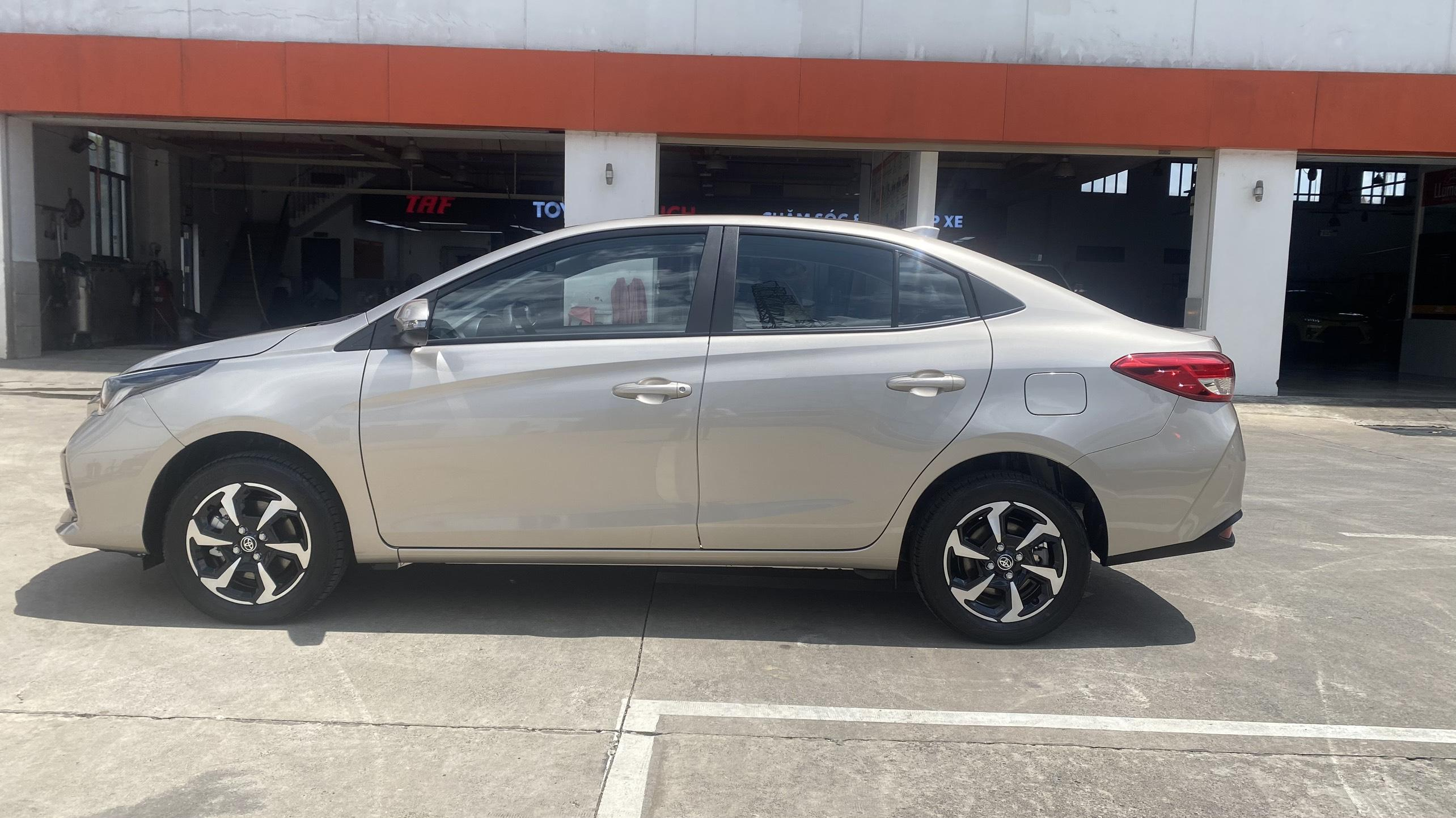 2027 TOYOTA VIOS SEDAN E 1.5 2WD MT Bronze image 3