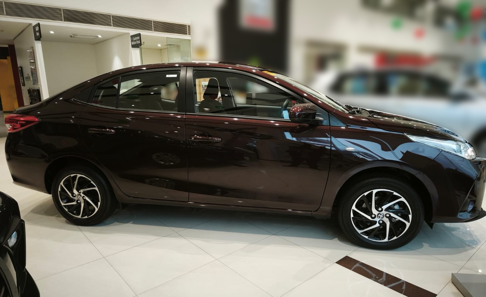 2027 TOYOTA VIOS SEDAN XLE 1.3 2WD CVT Red (Z-1319) image 6