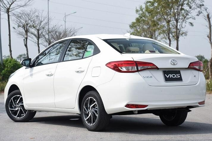 2027 TOYOTA VIOS SEDAN E 1.5 2WD CVT White image 3