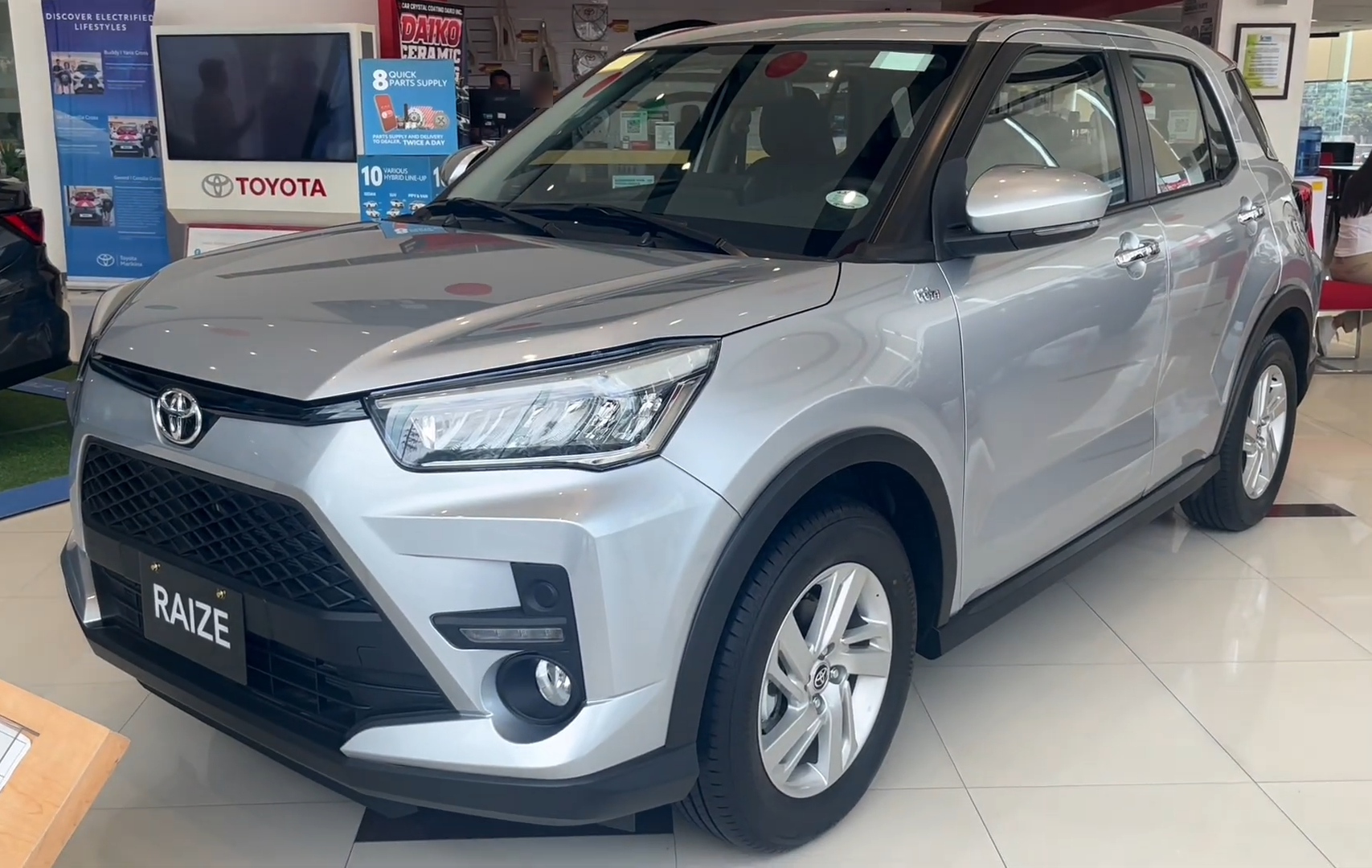 2027 TOYOTA RAIZE SUV G 1.2 2WD CVT Silver (Z-1092)