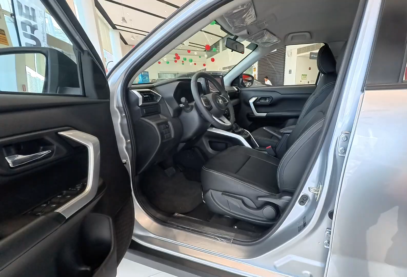 2027 TOYOTA RAIZE SUV G 1.2 2WD CVT Silver (Z-1092) image 11