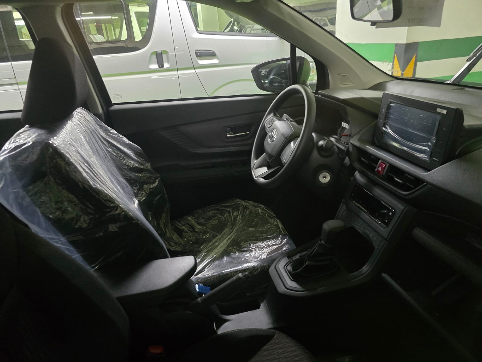 2027 TOYOTA AVANZA MPV E 1.3 2WD CVT Gray image 12