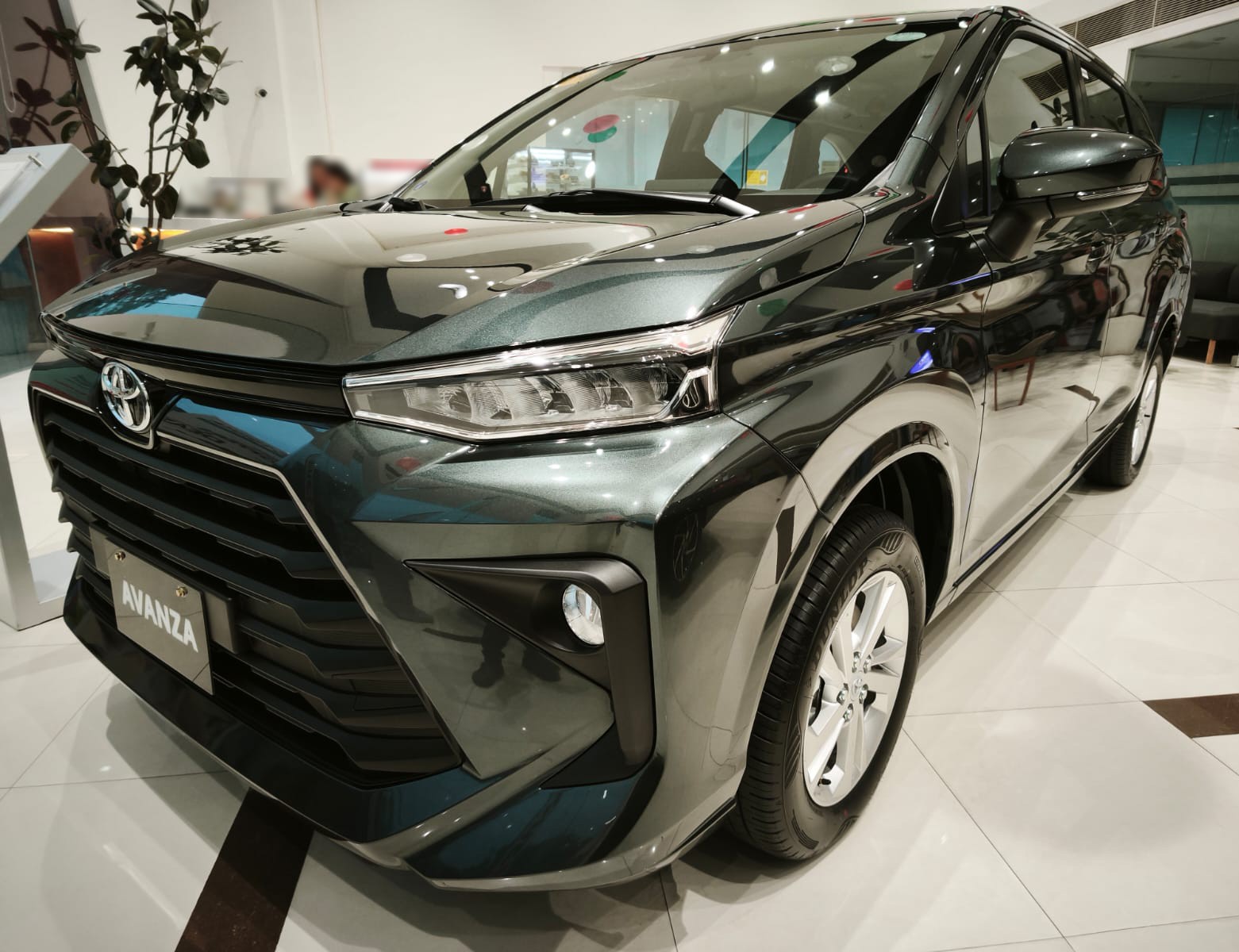 2027 TOYOTA AVANZA MPV E 1.3 2WD CVT Green
