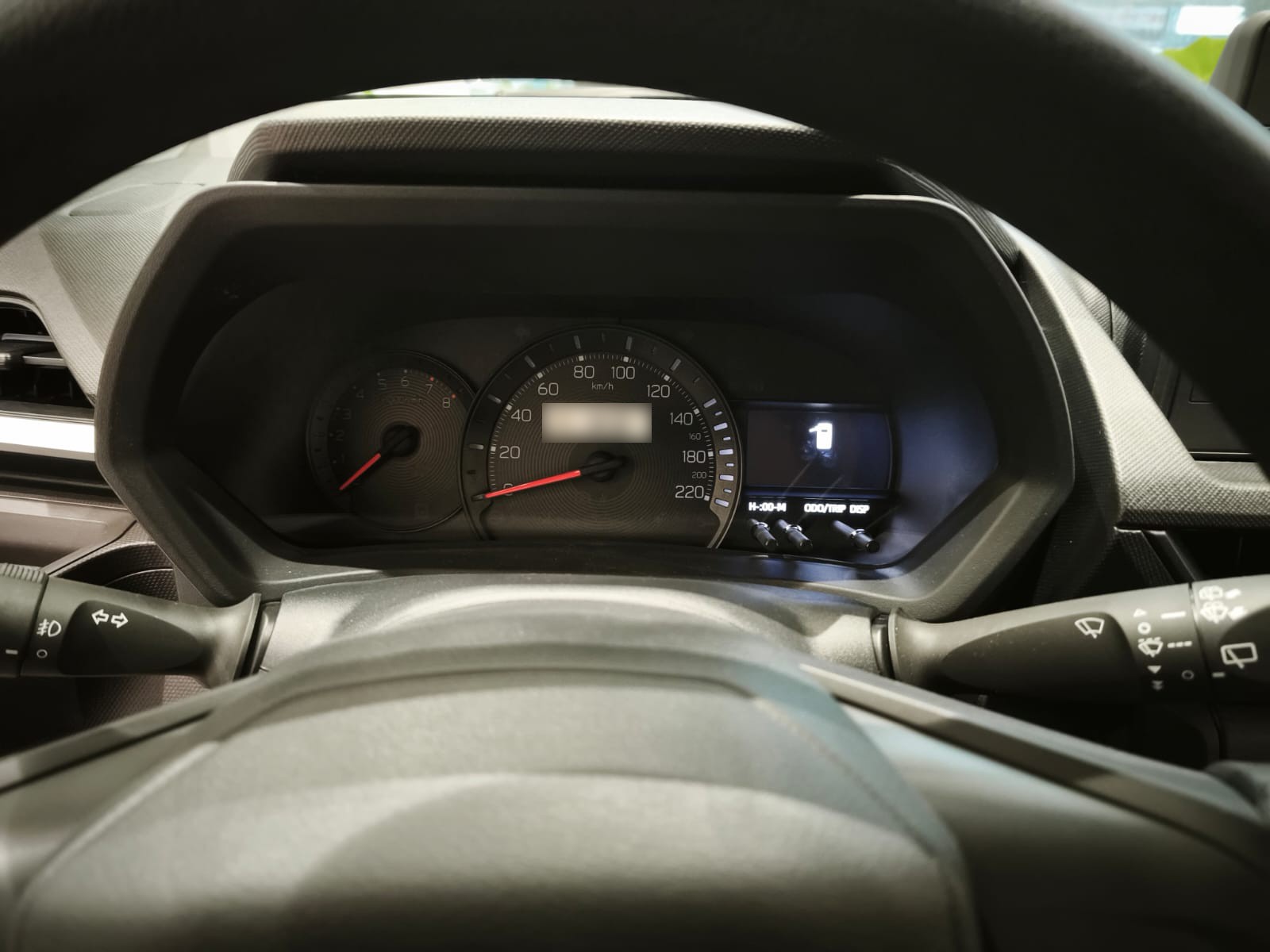 2027 TOYOTA AVANZA MPV E 1.3 2WD CVT Green image 24