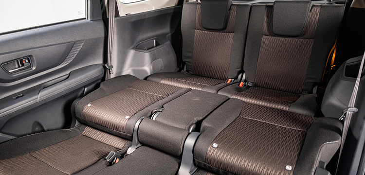 2027 TOYOTA AVANZA SUV PREMIO 1.5 2WD MT Bronze image 9