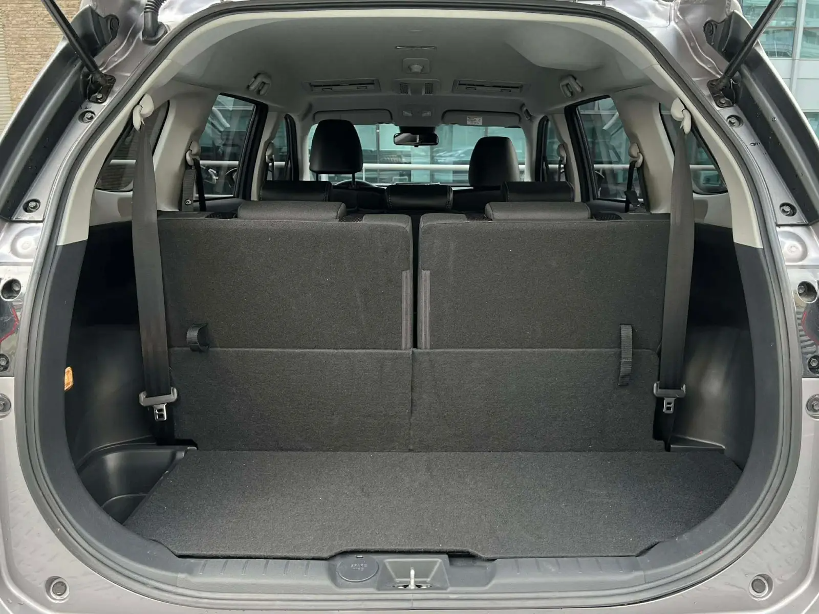 2027 TOYOTA VELOZ SUV V 1.5 2WD CVT Silver (Z-1053) image 13