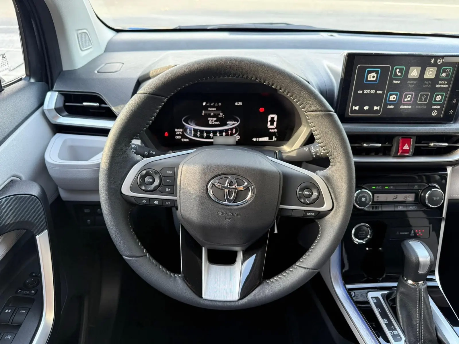 2027 TOYOTA VELOZ SUV V 1.5 2WD CVT Black image 14