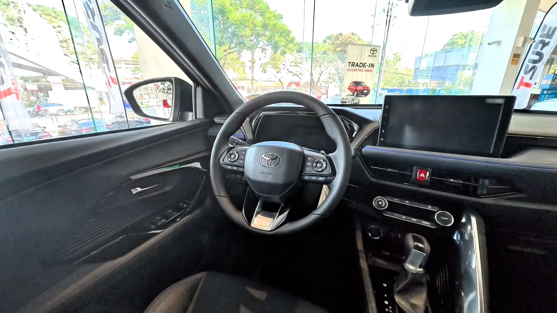 2027 TOYOTA YARIS CROSS SUV V 1.5 2WD CVT Blue image 22