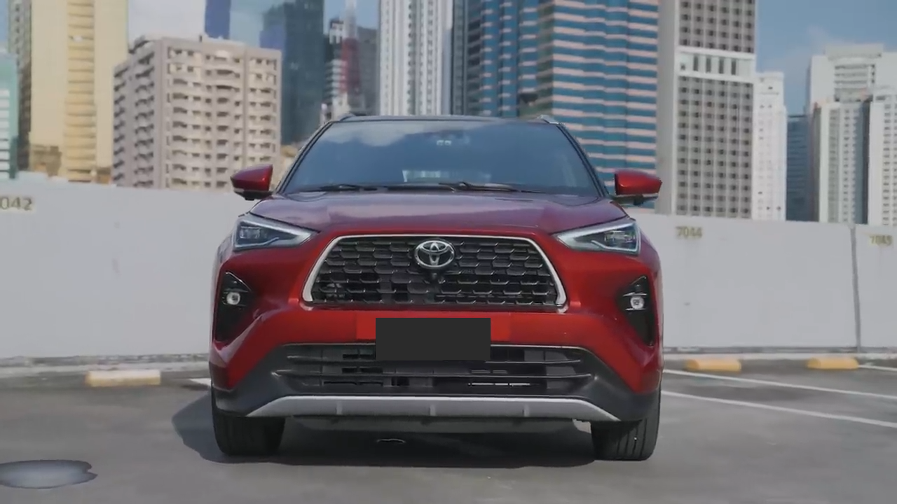 2027 TOYOTA YARIS CROSS SUV V 1.5 2WD CVT Red image 4