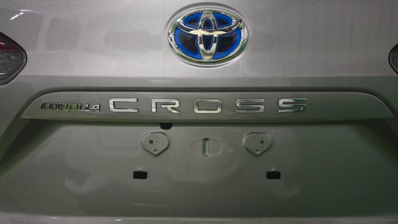2027 TOYOTA COROLLA CROSS SUV G 1.8 2WD AT Silver image 27