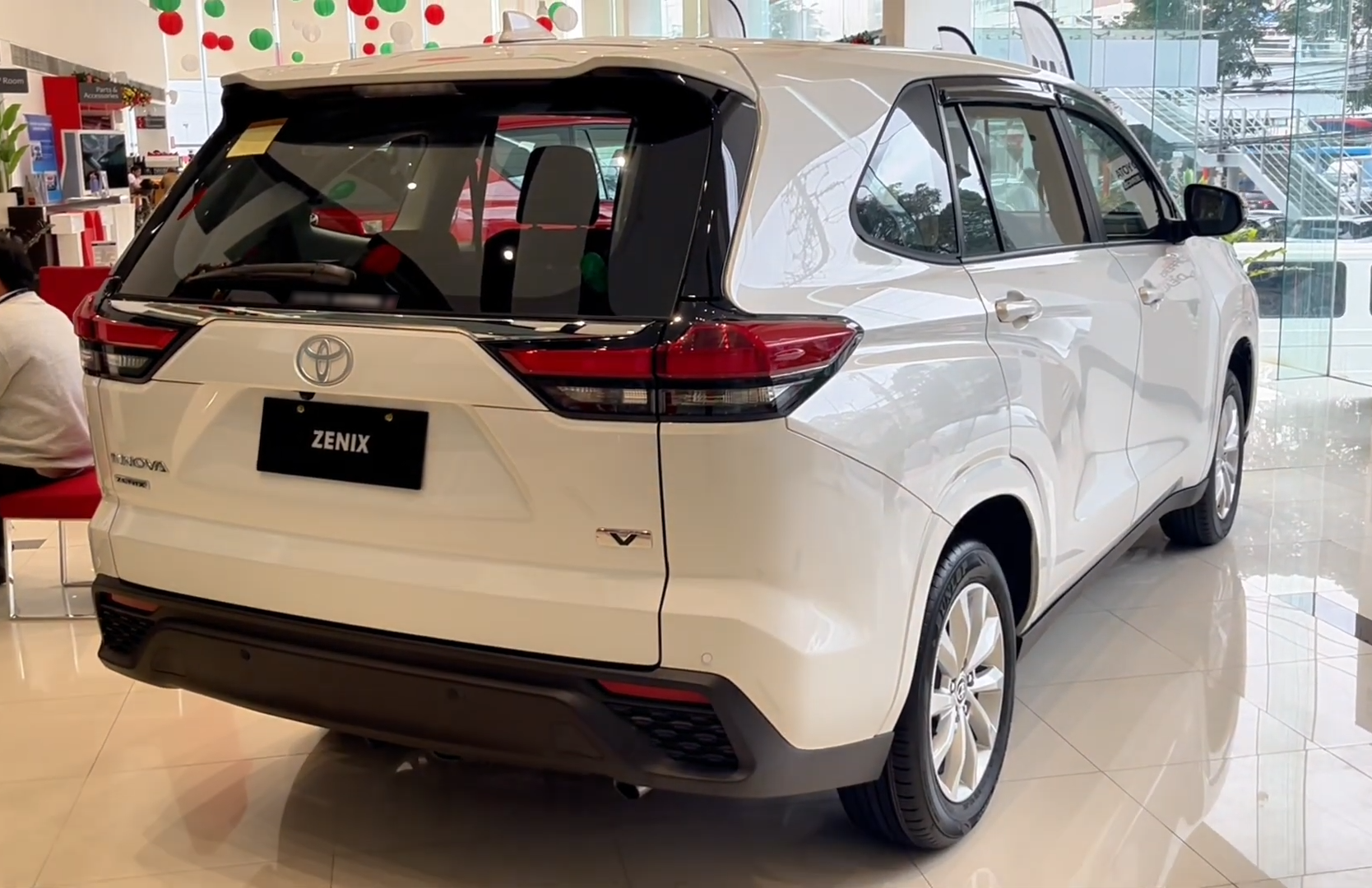 2027 TOYOTA ZENIX MPV V 2.0 2WD CVT White image 5