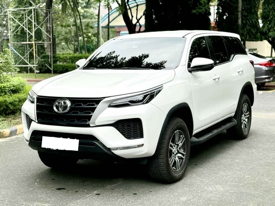 2027 TOYOTA FORTUNER SUV G 2.4 2WD AT White