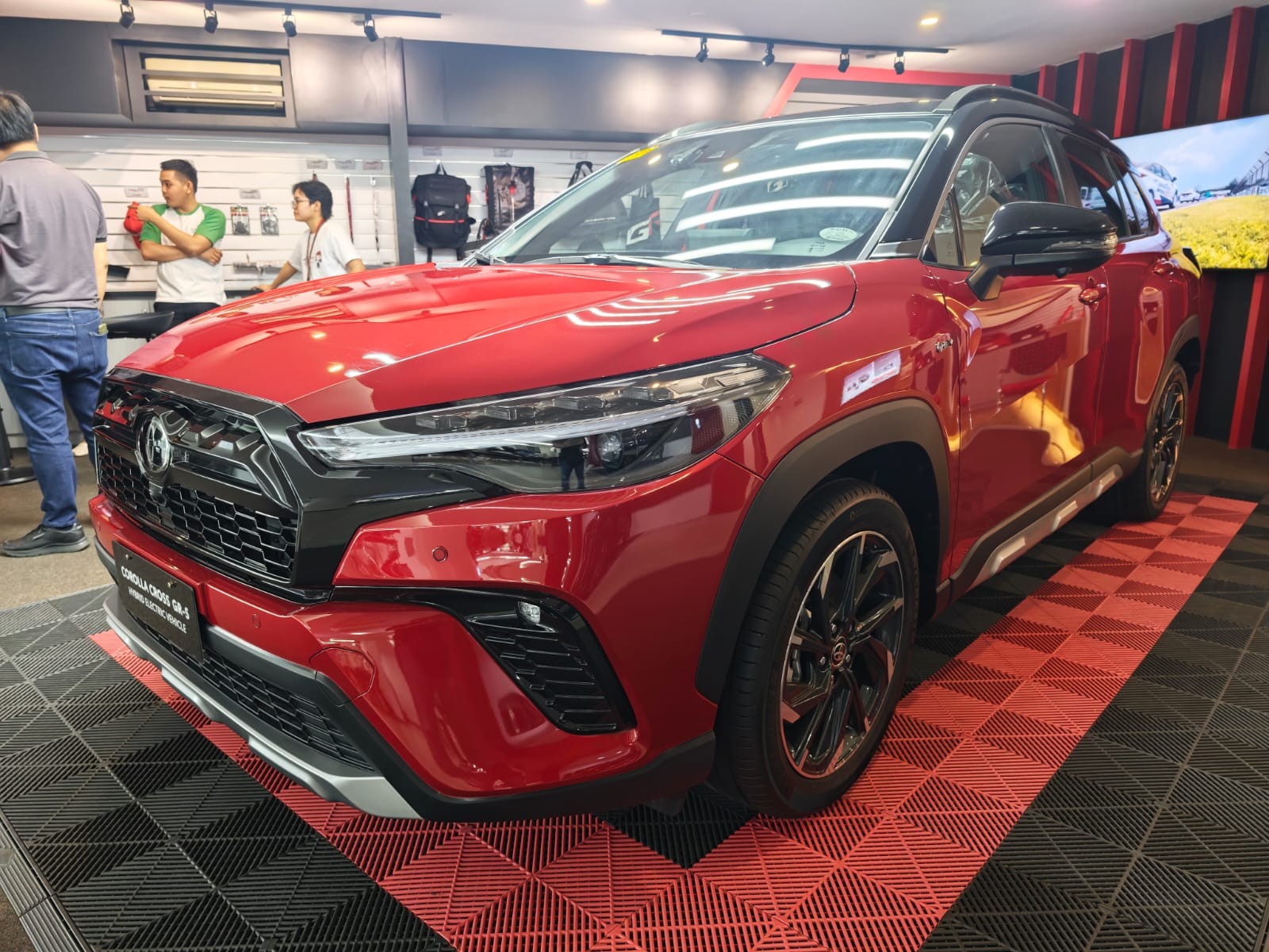2027 TOYOTA COROLLA CROSS SUV GR-S 1.8 2WD CVT Red
