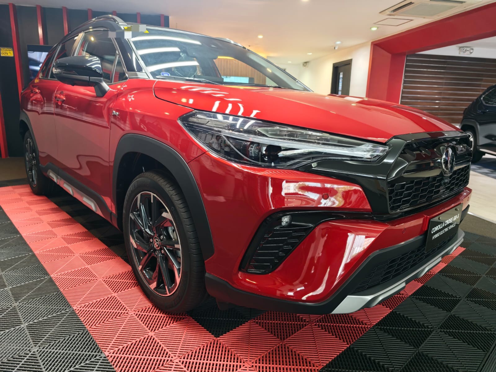 2027 TOYOTA COROLLA CROSS SUV GR-S 1.8 2WD CVT Red image 7
