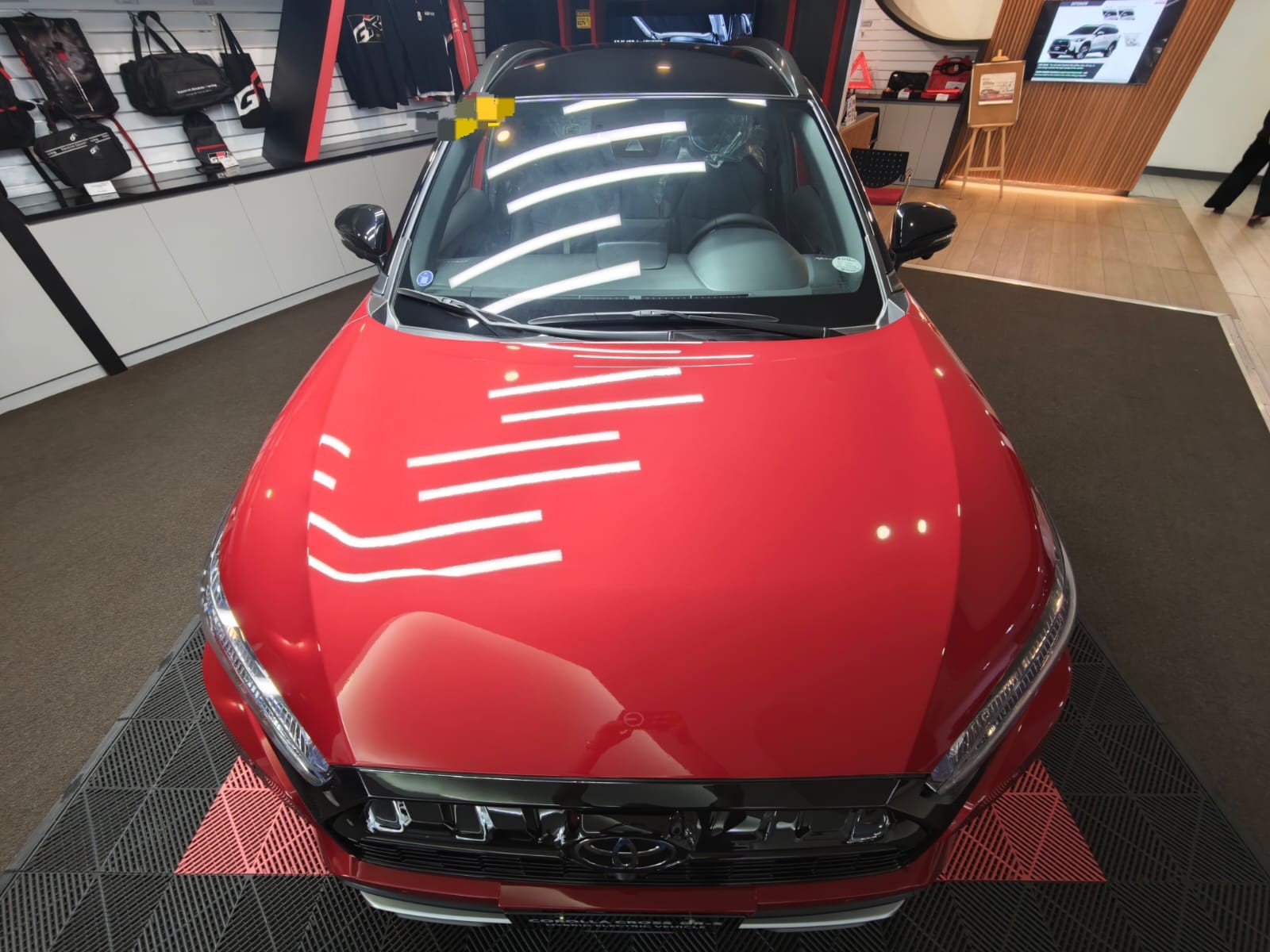 2027 TOYOTA COROLLA CROSS SUV GR-S 1.8 2WD CVT Red image 9