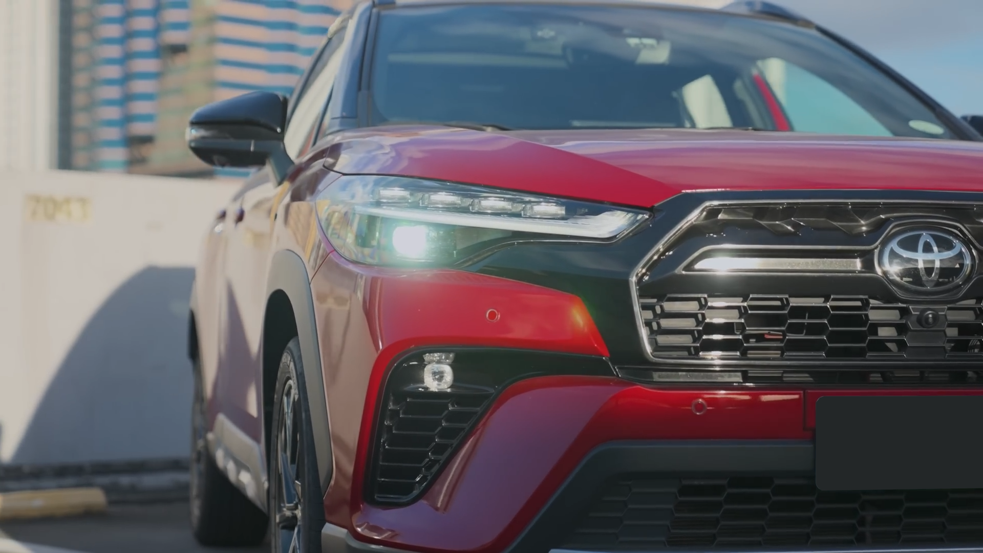 2027 TOYOTA COROLLA CROSS SUV GR-S 1.8 2WD CVT Red (A-245) image 8
