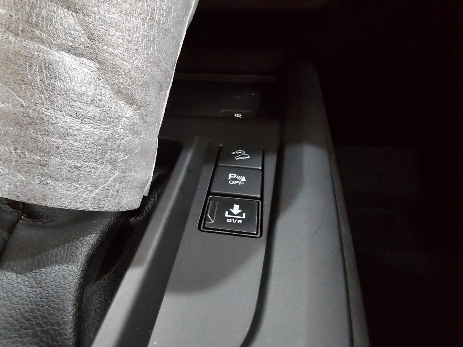 2027 ISUZU D-MAX DOUBLE CAB LS-A 3.0 2WD AT Red image 35