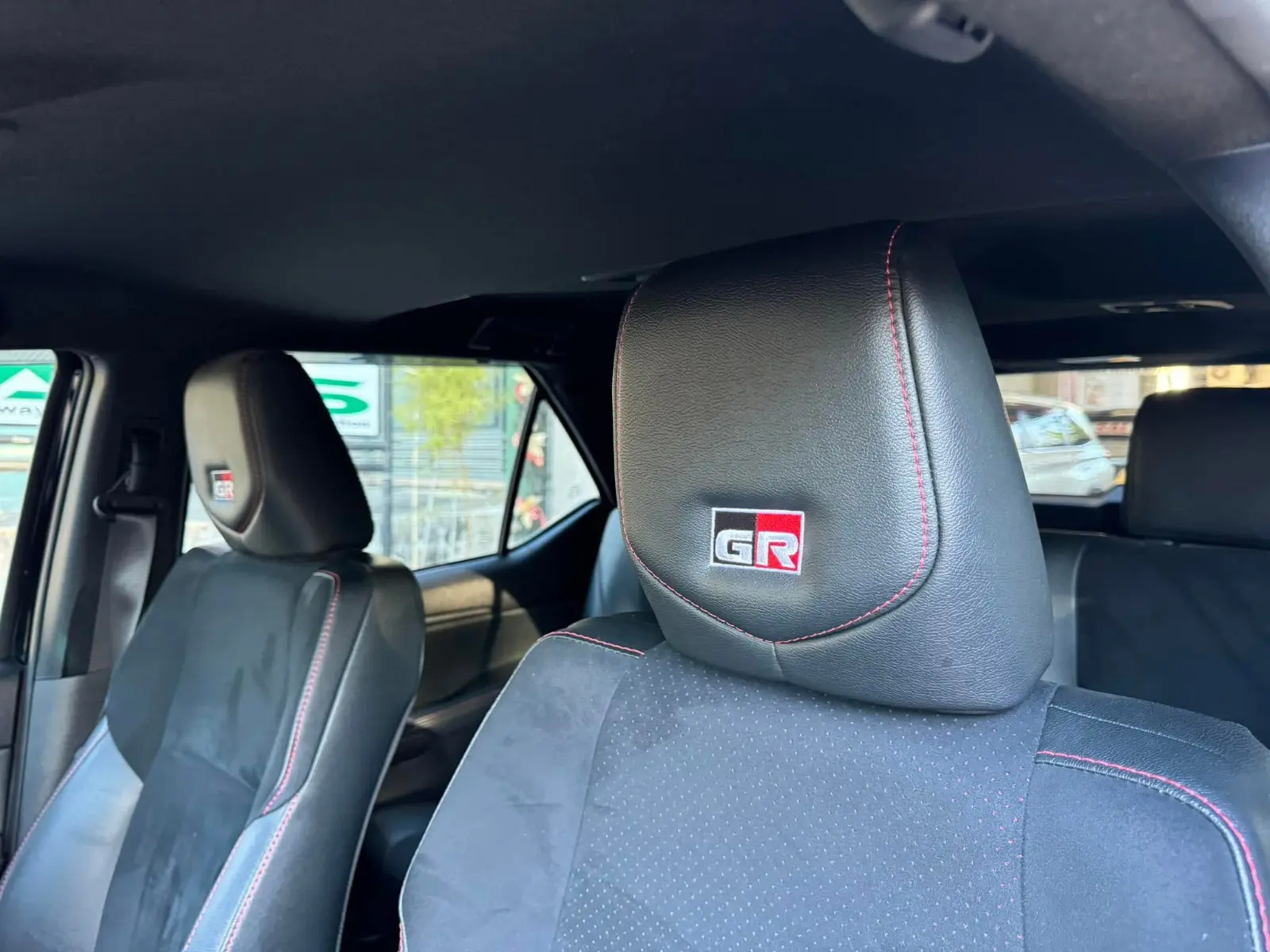 2027 TOYOTA FORTUNER SUV GR-S 2.8 4WD AT White image 16