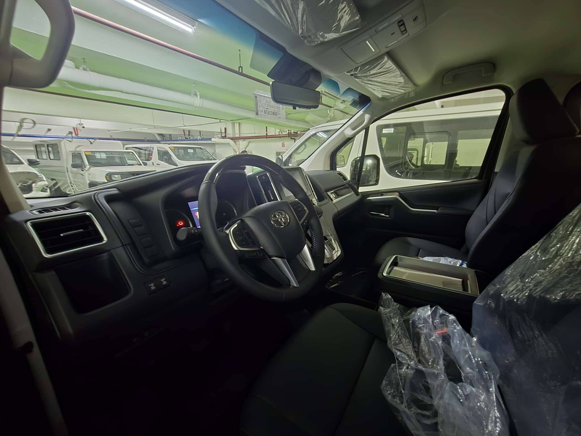 2027 TOYOTA SUPER GRANDIA VAN ELITE 2.8 2WD AT OTHER image 26