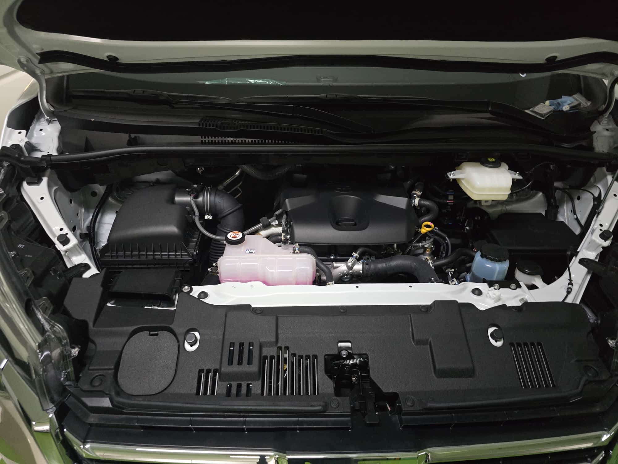 2027 TOYOTA SUPER GRANDIA VAN ELITE 2.8 2WD AT OTHER image 45