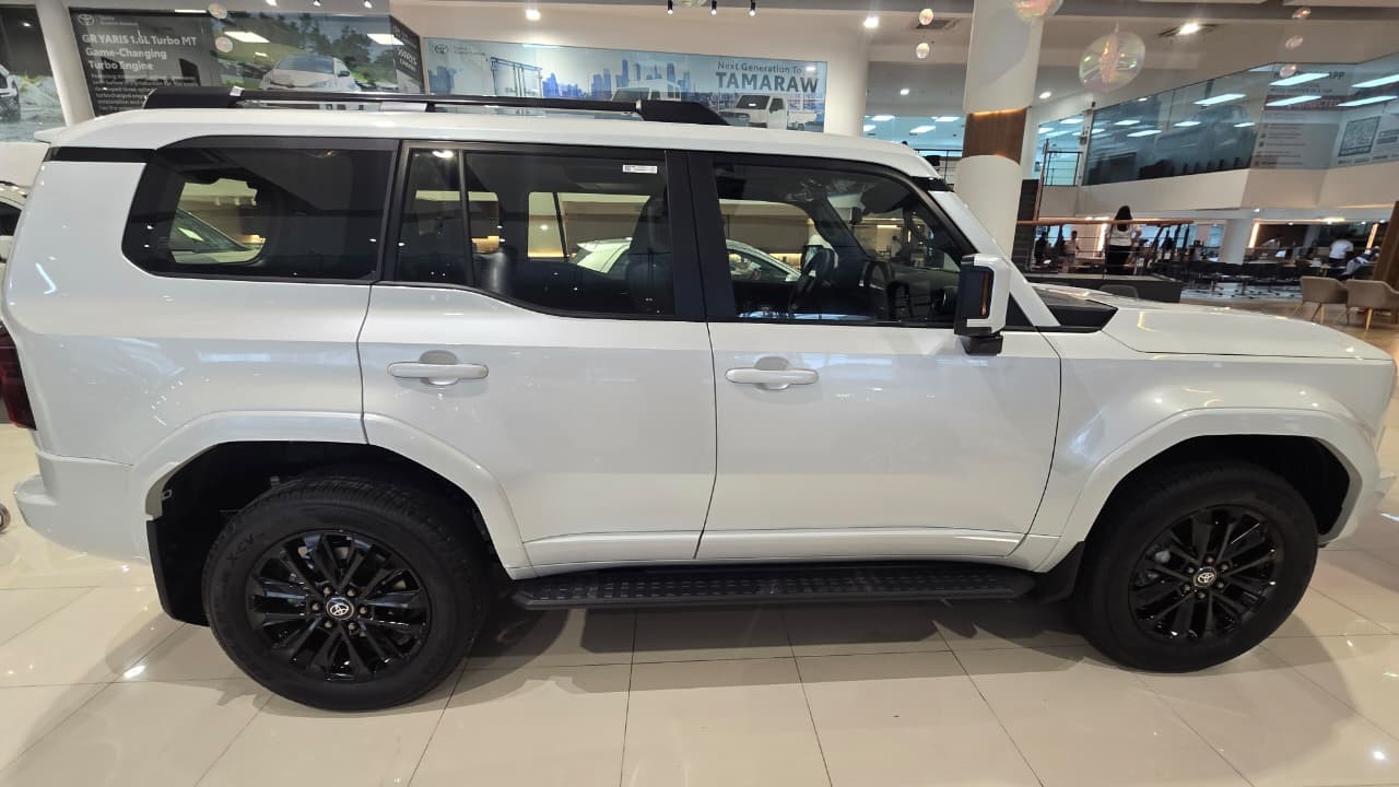2027 TOYOTA LAND CRUISER PRADO SUV 2.4 4WD AT White (A-673) image 6