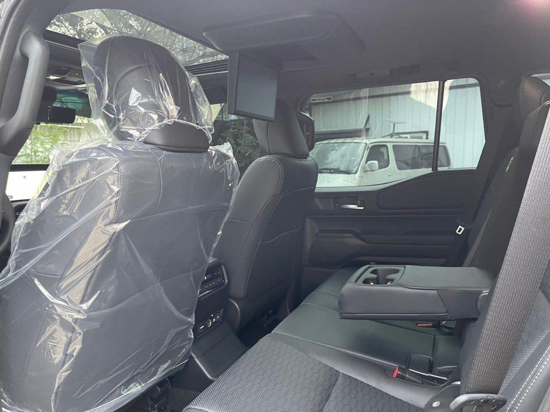 2027 TOYOTA LAND CRUISER PRADO SUV 2.4 4WD AT Black (A-0034) image 10
