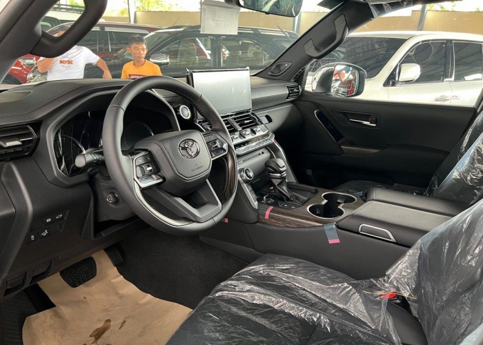2027 TOYOTA LAND CRUISER SUV ZX 3.3 4WD AT White (K-0609) image 7