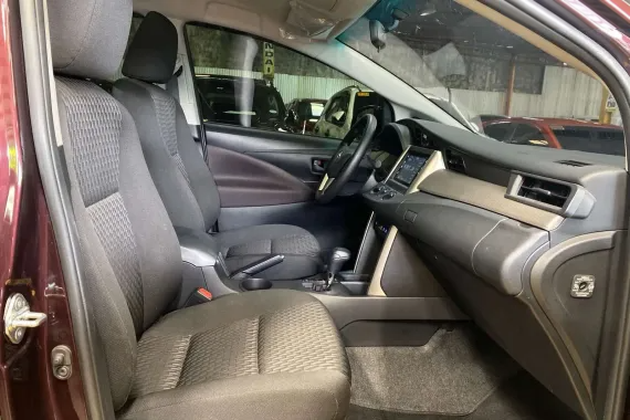 2027 TOYOTA INNOVA SUV XE 2.8 2WD AT Red image 12