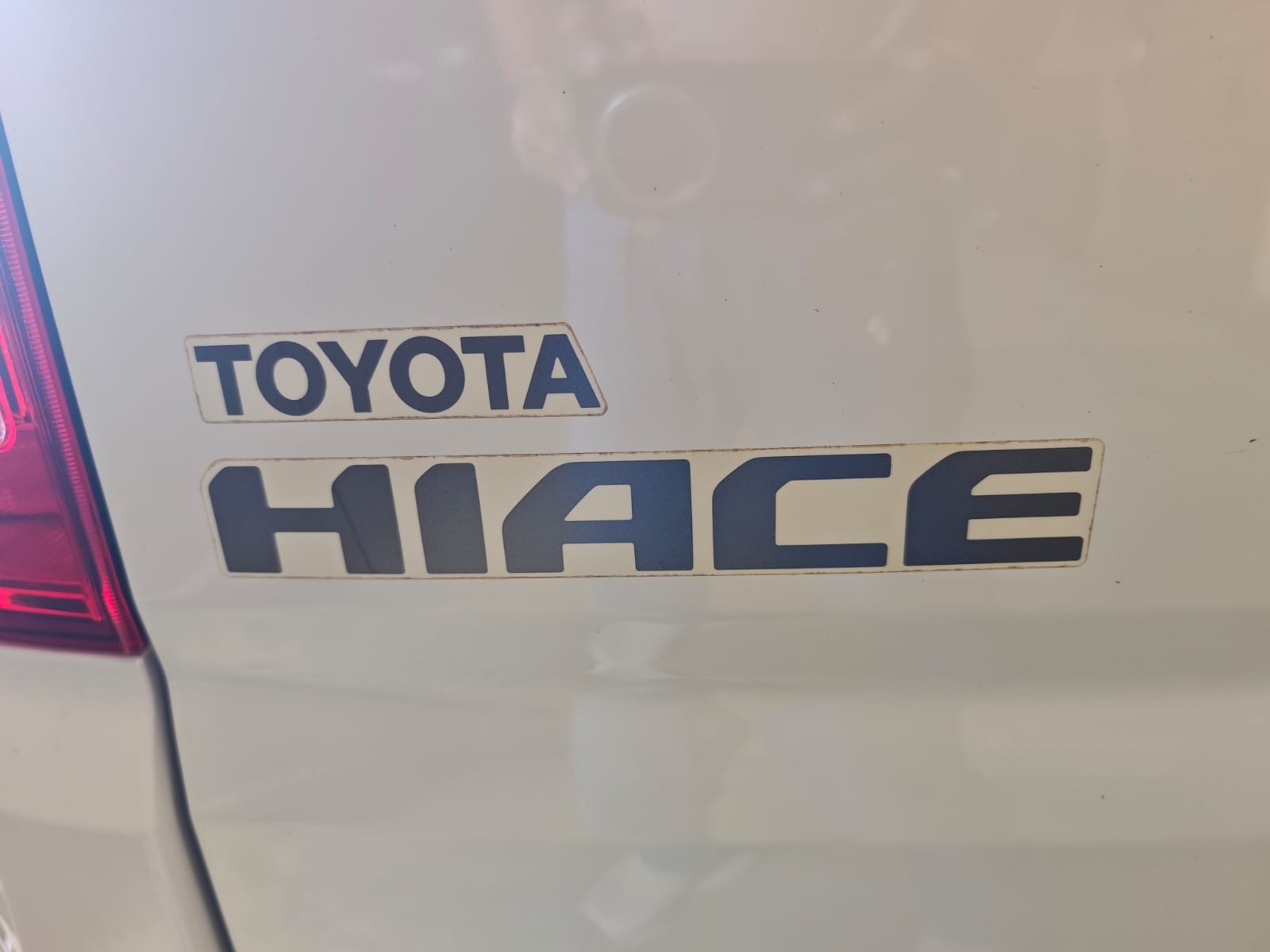 2022 TOYOTA HIACE VAN COMMUTER DELUXE 2.8 2WD MT White image 45