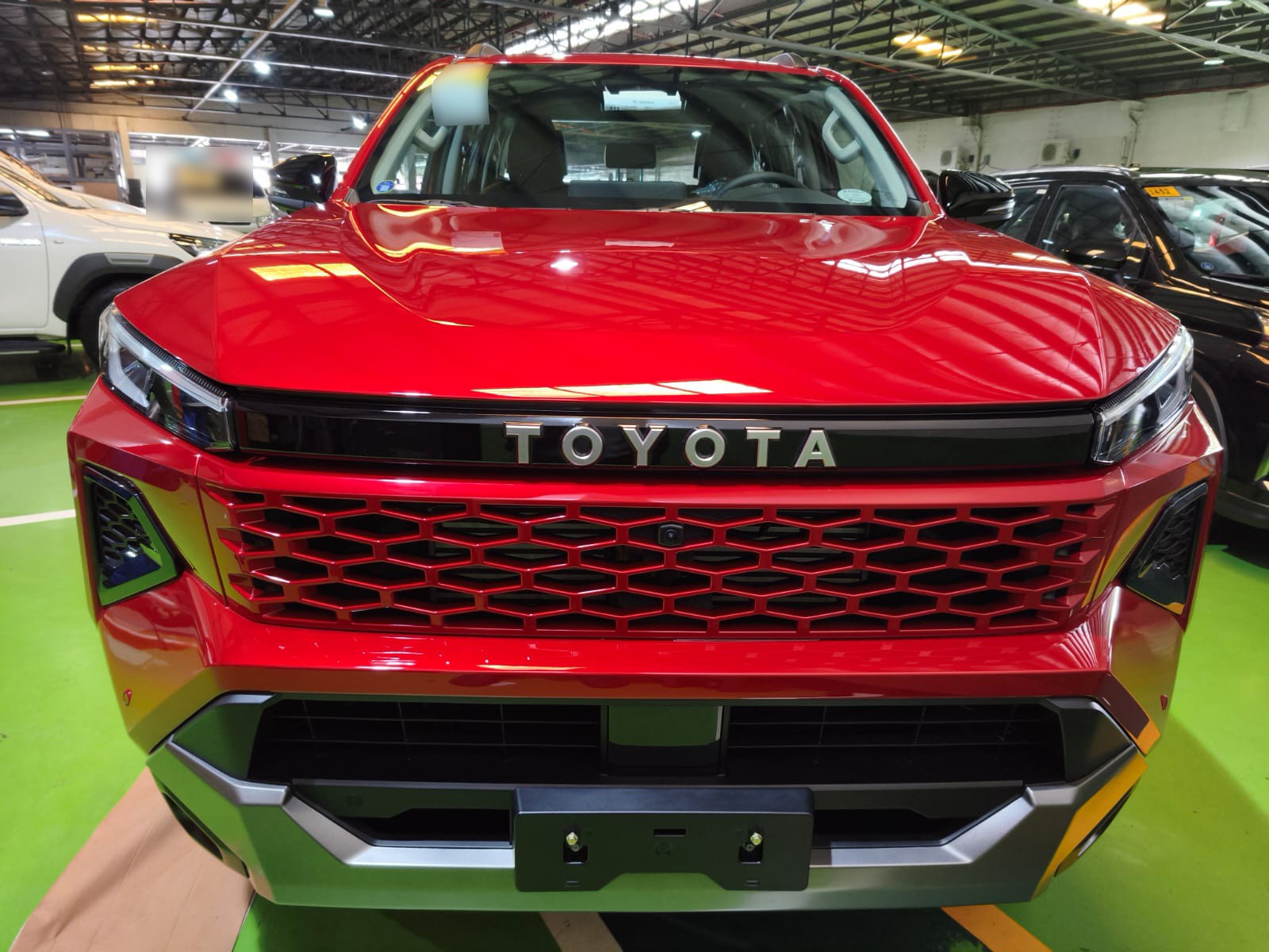 2026 TOYOTA HILUX DOUBLE CAB CONQUEST 2.8 4WD AT Red image 10